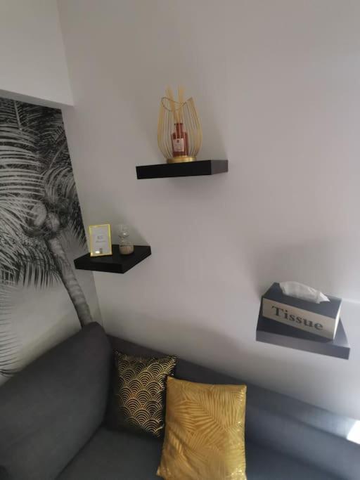 Esprit Cocooning -Proche Centre- Apartment Toulon Exterior photo